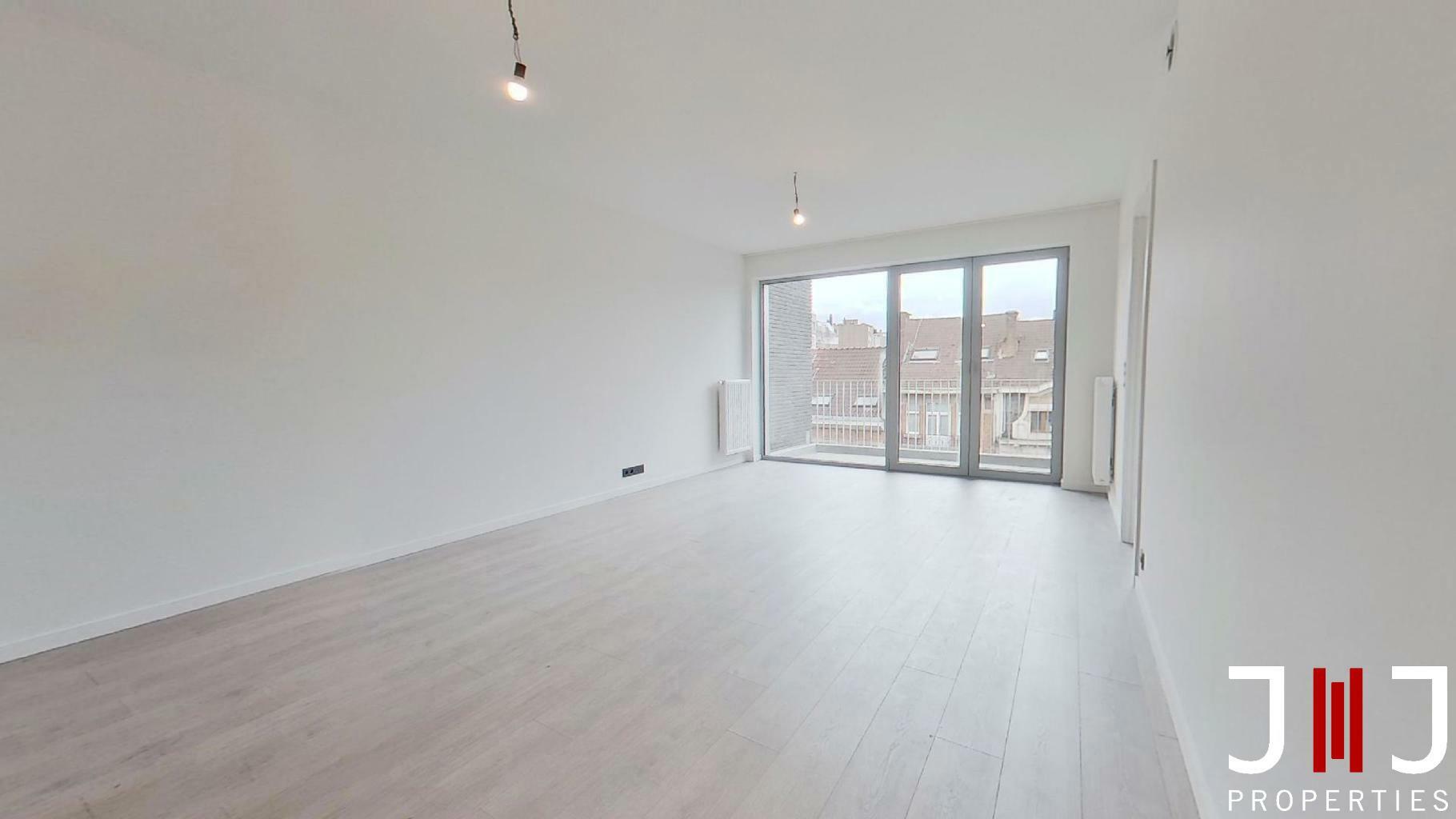 Flat for rent in Schaarbeek