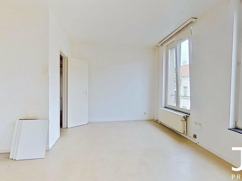 Apartment block for sale in Schaarbeek