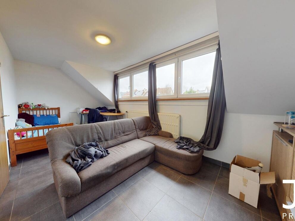 Appartementsgebouw te koop in Eigenbrakel