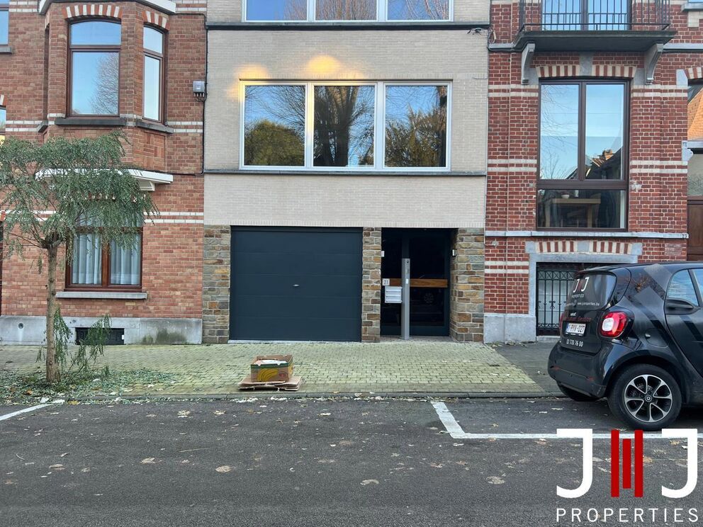 Flat for rent in Sint-Lambrechts-Woluwe