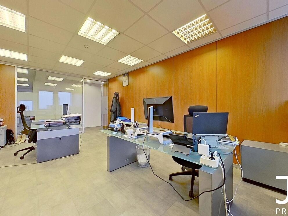 Offices for rent in Etterbeek