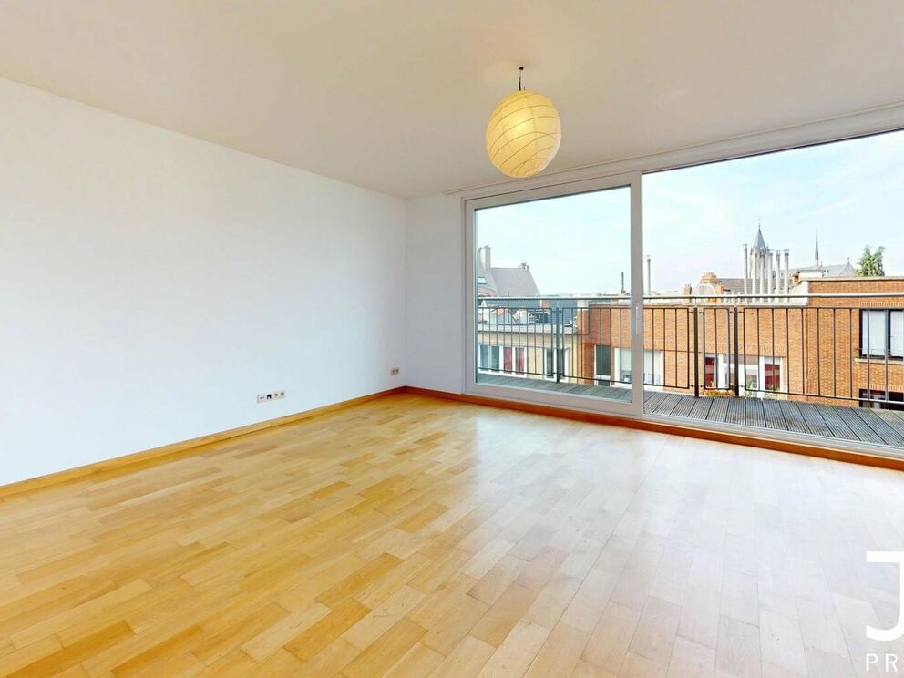 Penthouse for sale in Etterbeek